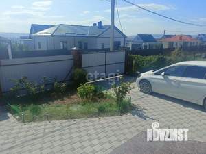 Дом 184м&sup2;, 3-этажный, участок 8 сот.  