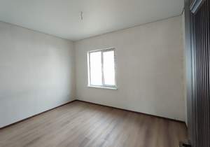 Дом 100м&sup2;, 2-этажный, участок 5 сот.  