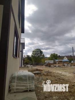 Дом 130м&sup2;, 2-этажный, участок 4 сот.  