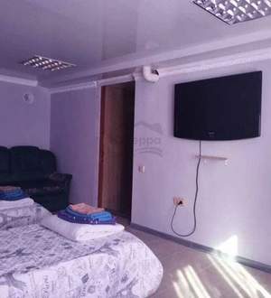 Дом 150м&sup2;, 2-этажный, участок 1 сот.  