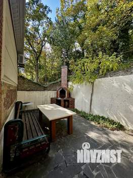 Дом 250м², 2-этажный, участок 20 сот.  