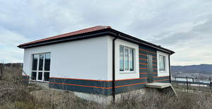 Дом 100м&sup2;, 1-этажный, участок 5 сот.  