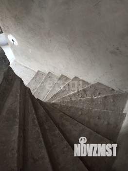 Дом 130м&sup2;, 2-этажный, участок 3 сот.  