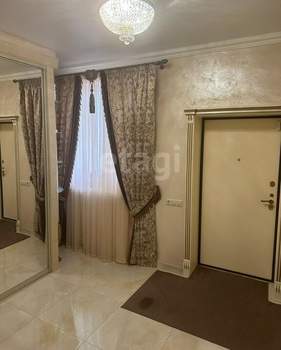 Дом 173м², 2-этажный, участок 4 сот.  