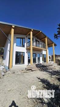 Дом 184м&sup2;, 2-этажный, участок 6 сот.  