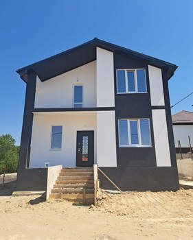 Дом 140м&sup2;, 2-этажный, участок 3 сот.  