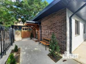 Дом 80м&sup2;, 1-этажный, участок 4 сот.  