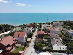 Дом 250м², 3-этажный, участок 10 сот.  