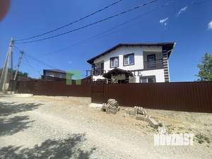 Дом 165м², 2-этажный, участок 4 сот.  