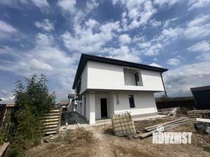 Дом 250м&sup2;, 2-этажный, участок 6 сот.  