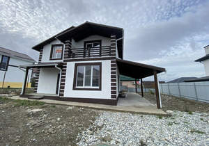 Дом 160м&sup2;, 2-этажный, участок 6 сот.  