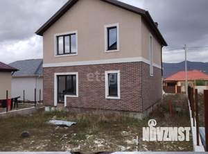 Дом 200м&sup2;, 2-этажный, участок 4 сот.  