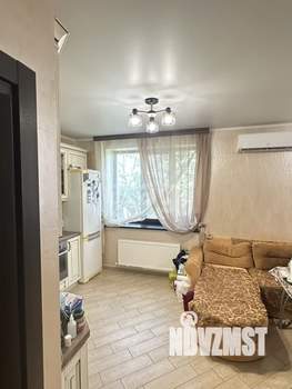 Дом 111м&sup2;, 2-этажный, участок 4 сот.  