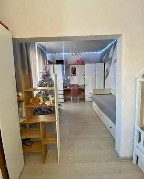 Дом 260м&sup2;, 2-этажный, участок 7 сот.  