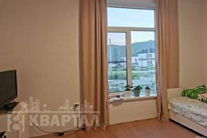 Дом 180м&sup2;, 2-этажный, участок 4 сот.  