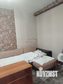 Дом 145м&sup2;, 2-этажный, участок 3 сот.  