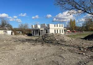 Дом 340м², 2-этажный, участок 16 сот.  