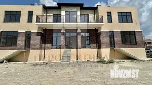 Таунхаус 247м&sup2;, 2-этажный, участок 3 сот.  