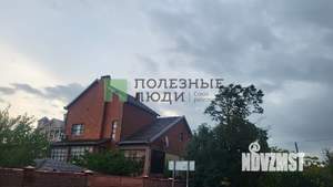 Дом 330м², 3-этажный, участок 8 сот.  