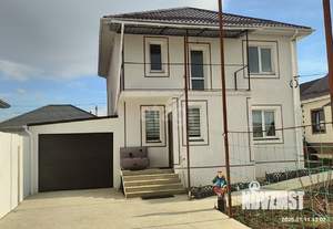 Дом 151м², 2-этажный, участок 4 сот.  