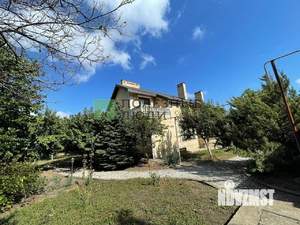 Дом 342м&sup2;, 3-этажный, участок 12 сот.  