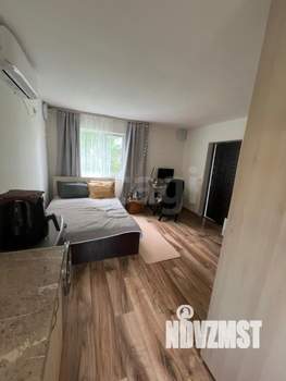 Дом 37м&sup2;, 1-этажный, участок 6 сот.  