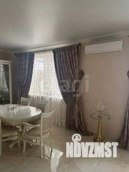 Дом 173м&sup2;, 2-этажный, участок 4 сот.  