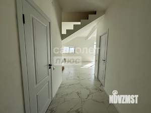 Дом 83м², 2-этажный, участок 5 сот.  