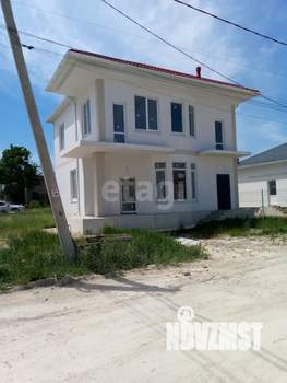 Дом 150м², 2-этажный, участок 3 сот.  