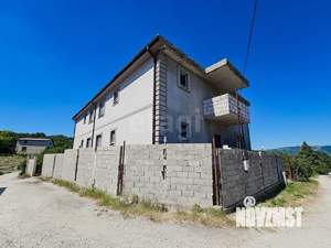 Дом 558м&sup2;, 3-этажный, участок 8 сот.  