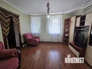 Дом 96м², 1-этажный, участок 4 сот.  