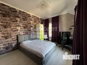 Дом 222м&sup2;, 3-этажный, участок 6 сот.  