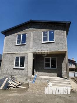 Дом 165м&sup2;, 2-этажный, участок 4 сот.  