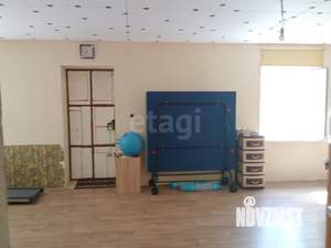 Дом 383м&sup2;, 3-этажный, участок 10 сот.  