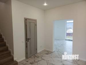 Дом 150м&sup2;, 2-этажный, участок 5 сот.  