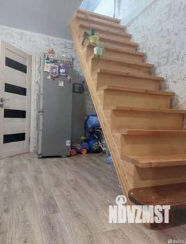 Дом 69м&sup2;, 2-этажный, участок 4 сот.  