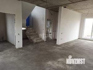Дом 175м², 2-этажный, участок 6 сот.  