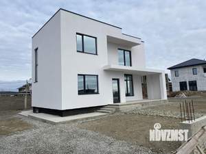 Дом 220м&sup2;, 2-этажный, участок 5 сот.  