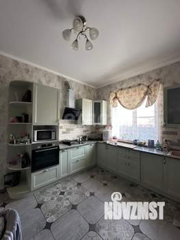 Дом 195м², 2-этажный, участок 4 сот.  