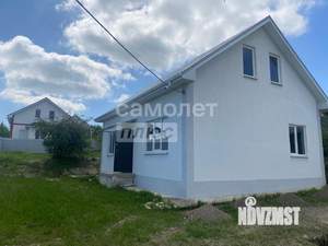 Дом 130м&sup2;, 2-этажный, участок 6 сот.  