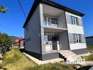 Дом 155м&sup2;, 2-этажный, участок 6 сот.  