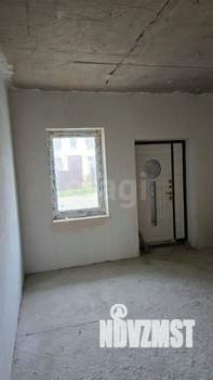 Дом 200м&sup2;, 2-этажный, участок 6 сот.  