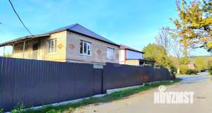 Дом 180м&sup2;, 2-этажный, участок 5 сот.  