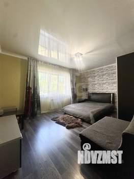 Дом 110м&sup2;, 2-этажный, участок 4 сот.  