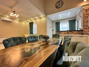 Дом 160м&sup2;, 2-этажный, участок 4 сот.  