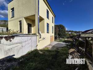 Дом 227м&sup2;, 2-этажный, участок 5 сот.  