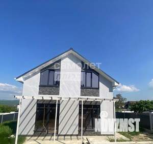 Дом 162м&sup2;, 2-этажный, участок 4 сот.  