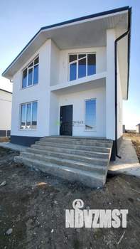 Дом 160м&sup2;, 2-этажный, участок 6 сот.  