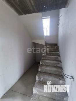 Дом 72м&sup2;, 2-этажный, участок 5 сот.  