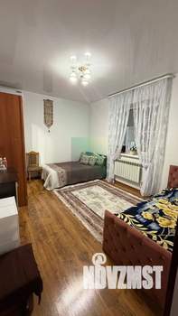 Дом 293м&sup2;, 2-этажный, участок 8 сот.  